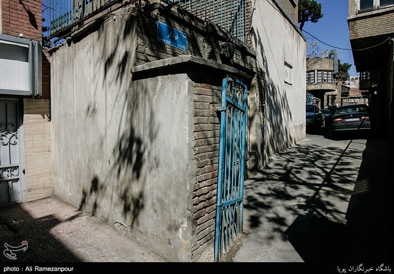 تنها کوچه قرینه تهران