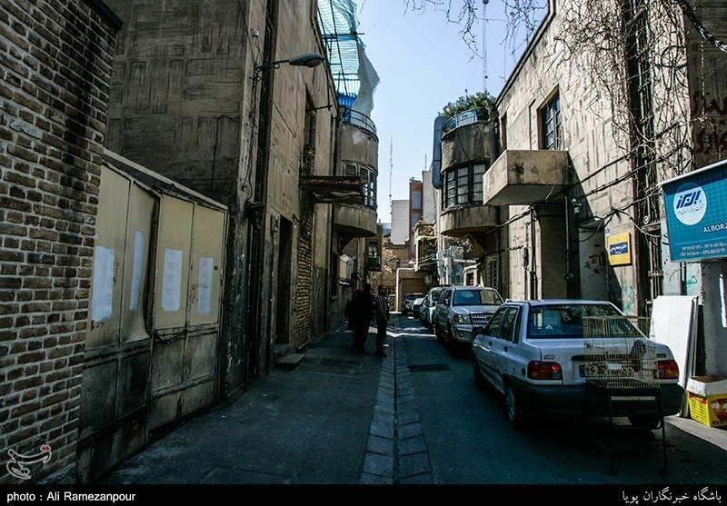 تنها کوچه قرینه تهران