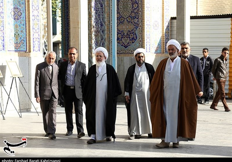 حضور آیت الله محمدرضا ناصری یزدی در یادواره شهدای دهم فروردین یزد