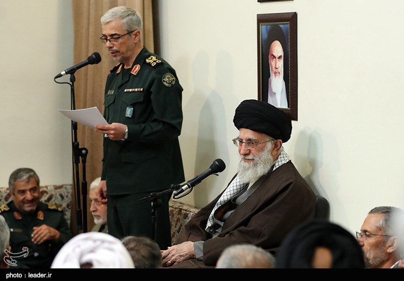 دیدار فرماندهان ارشد نیروهای مسلح با فرمانده کل قوا