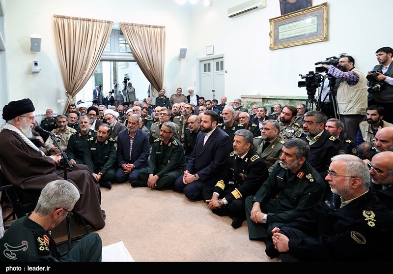دیدار فرماندهان ارشد نیروهای مسلح با فرمانده کل قوا