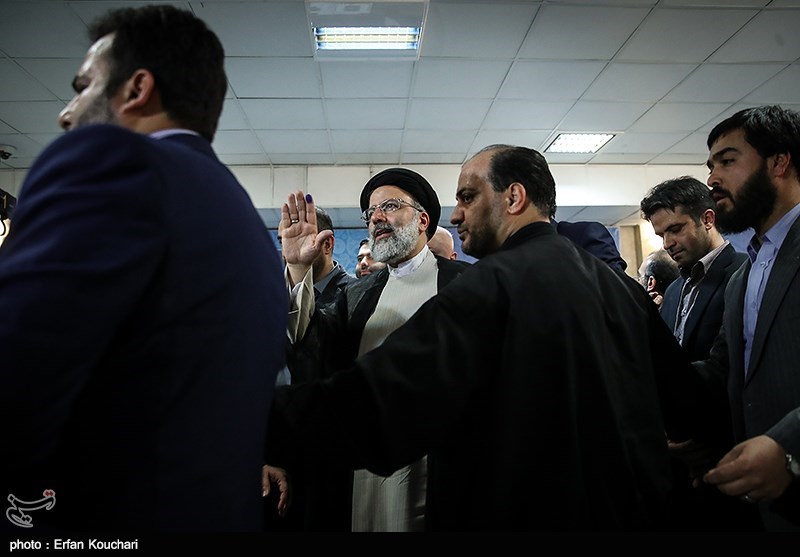ثبت نام سید ابراهیم رئیسی در انتخابات ریاست جمهوری