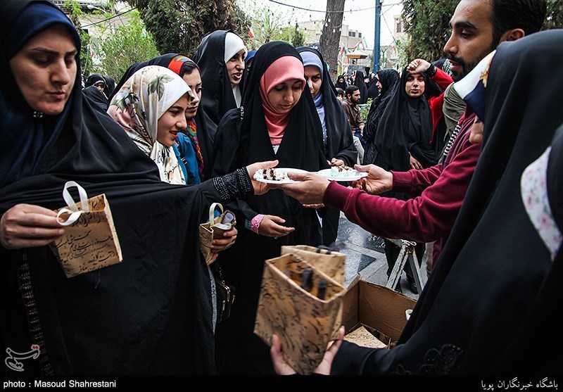 Shahrestani poya: جشن تولد شهید مدافع حرم محمدرضا دهقان امیری
