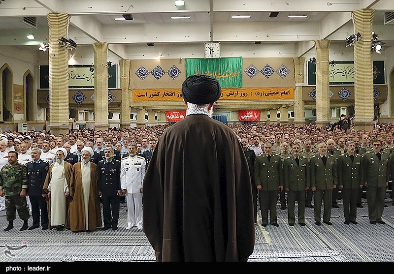 دیدار فرماندهان و کارکنان ارتش با رهبر معظم انقلاب