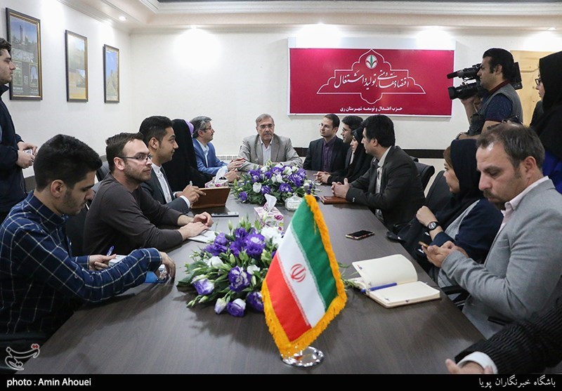 افتتاح دفتر حزب اعتدال و توسعه