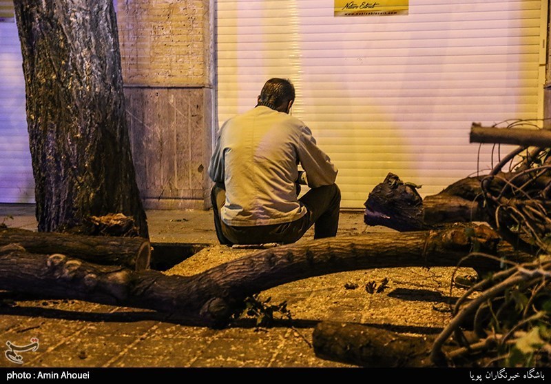 طوفان در تهران