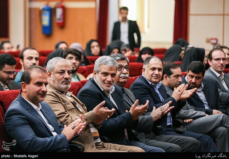 اختتامیه نخستین جشنواره مطبوعات و خبرگزاری‌های انجمن صنفی خبرنگاران و روزنامه‌نگاران ایران