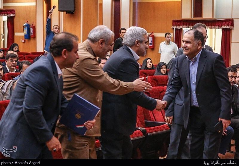 اختتامیه نخستین جشنواره مطبوعات و خبرگزاری‌های انجمن صنفی خبرنگاران و روزنامه‌نگاران ایران