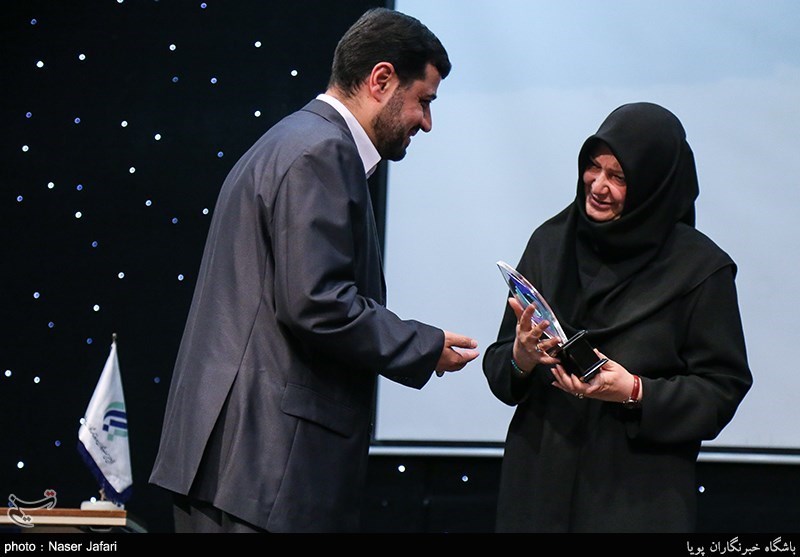 اختتامیه نخستین جشنواره مطبوعات و خبرگزاری‌های انجمن صنفی خبرنگاران و روزنامه‌نگاران ایران