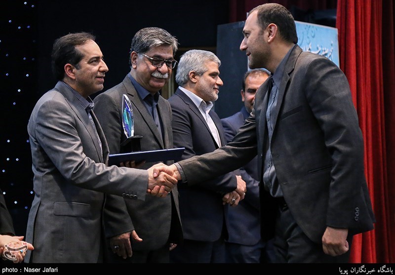 اختتامیه نخستین جشنواره مطبوعات و خبرگزاری‌های انجمن صنفی خبرنگاران و روزنامه‌نگاران ایران