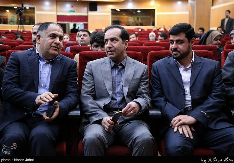 اختتامیه نخستین جشنواره مطبوعات و خبرگزاری‌های انجمن صنفی خبرنگاران و روزنامه‌نگاران ایران