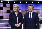 حضور ماکرون و لوپن پای صندوق رای