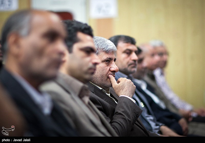 سومین نشست اعضای هیئت نظارت انتخابات شوراها در بندرعباس