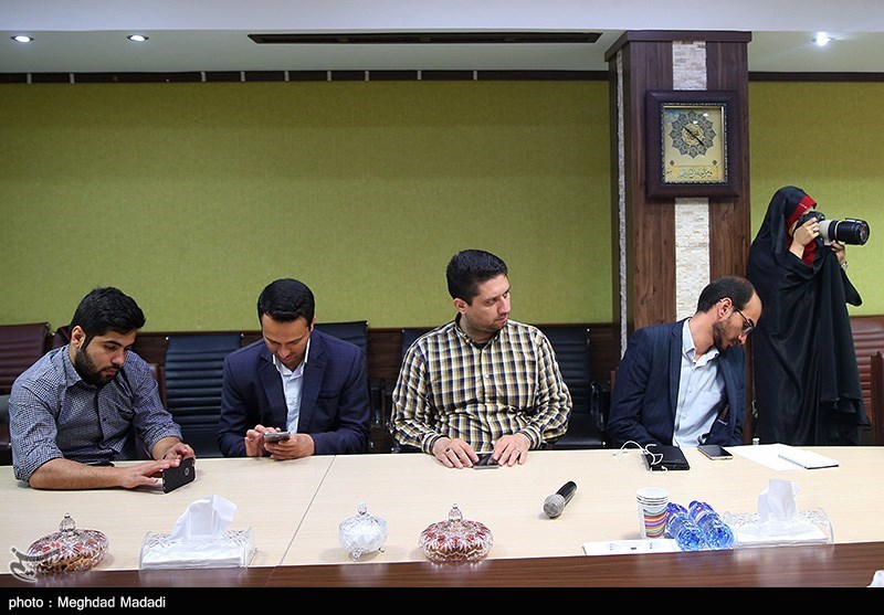 نشست خبری ستاد انتخاباتی کار و کرامت