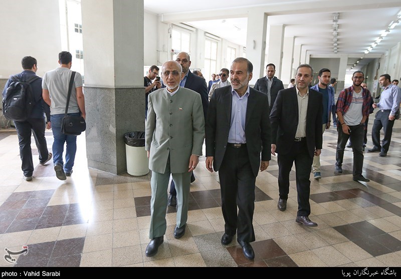 مصطفی میرسلیم در دانشگاه تهران