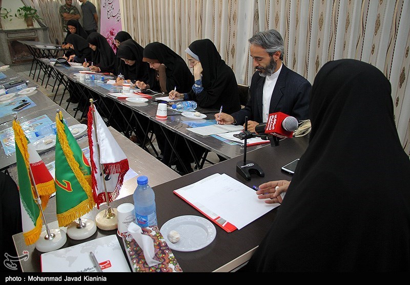 نشست خبری رئیس ستاد بانوان حجت‌الاسلام رئیسی به‌روایت تصویر