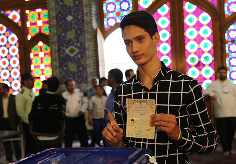 حضور پرشور مردم یزد در انتخابات