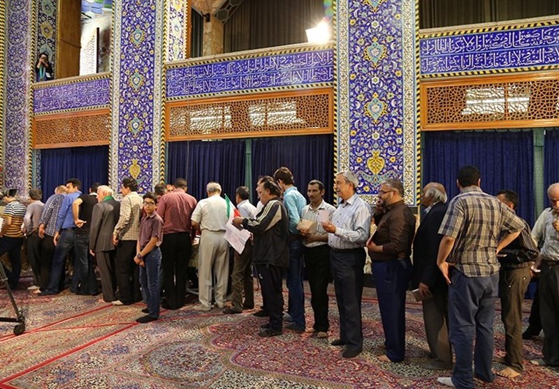 حضور پرشور مردم یزد در انتخابات