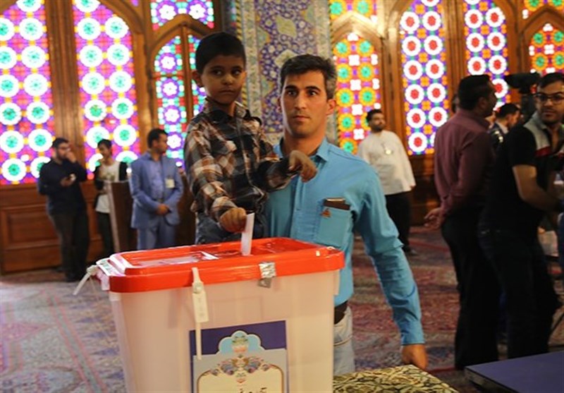 حضور پرشور مردم یزد در انتخابات