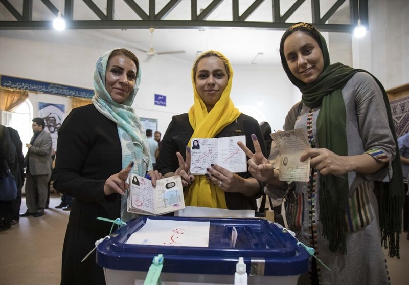 وی استاندار یزد میرمحمدی