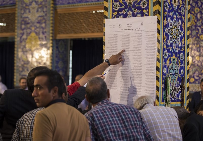 وی استاندار یزد میرمحمدی