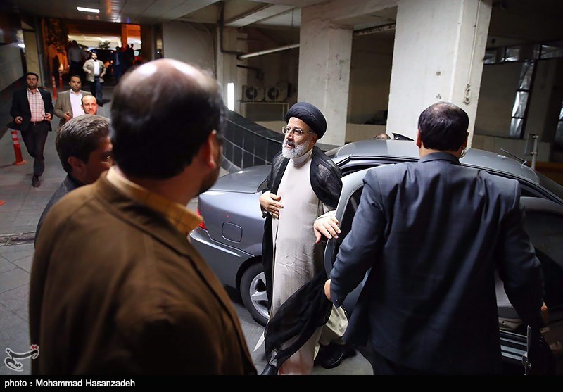 حضور سید ابراهیم رئیسی در ستاد انتخابات کشور