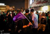 شادی هواداران حسن روحانی پس از اعلام نتایج انتخابات