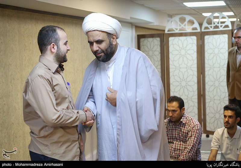 حجت الاسلام محمود ابوالقاسمی پژوهشگر حوزه قرآن و عترت و سخنران دینی