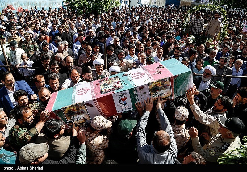 تشییع شهید مدافع حرم علیرضا قبادی در کرج
