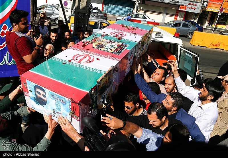 تشییع شهید مدافع حرم علیرضا قبادی در کرج