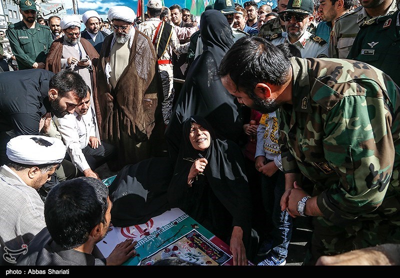 تشییع شهید مدافع حرم علیرضا قبادی در کرج