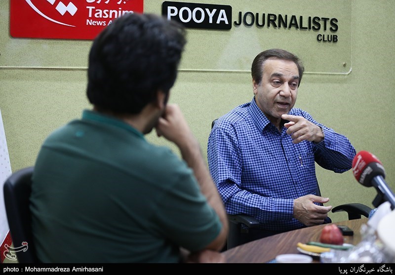 محمد گلریز خواننده