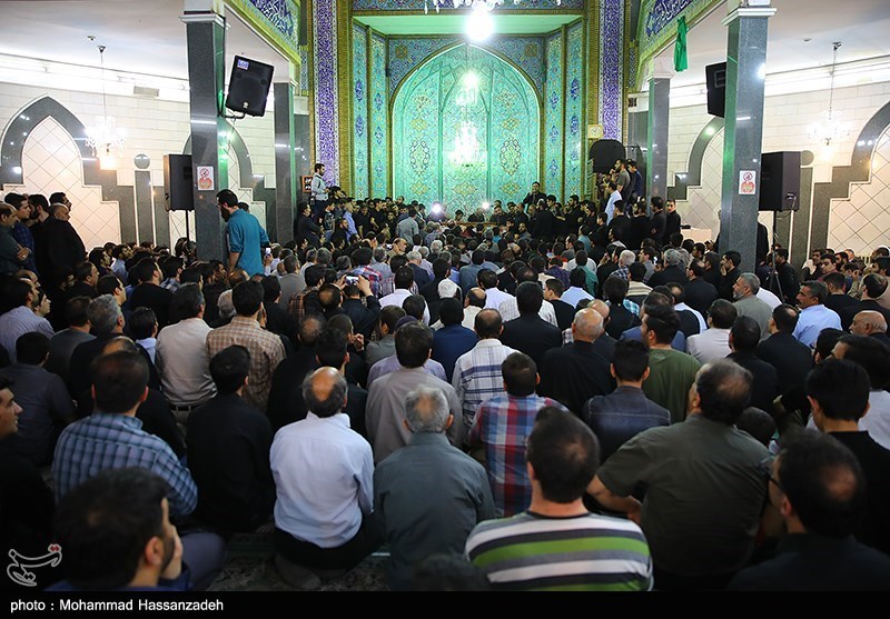 وداع با پیکر شهید جواد تیموری