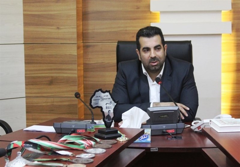 تجلیل از مدال‌آوران مسابقات جهانی پاورلیفتینگ خوزستان در اهواز 