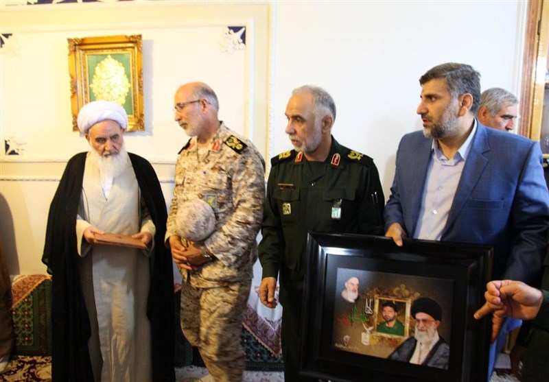 شهید فریدون احمدی