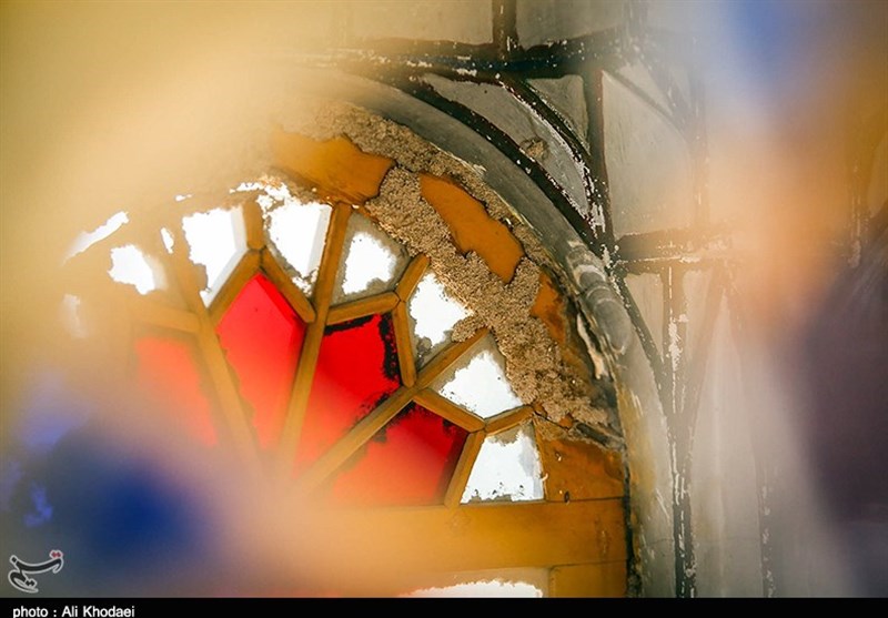 هجوم موریانه‌ها به بنای تاریخی امامزاده احمد اصفهان