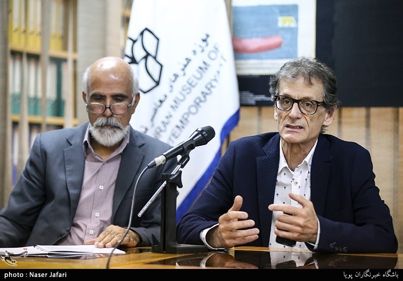 نشست خبری پرویز تناولی