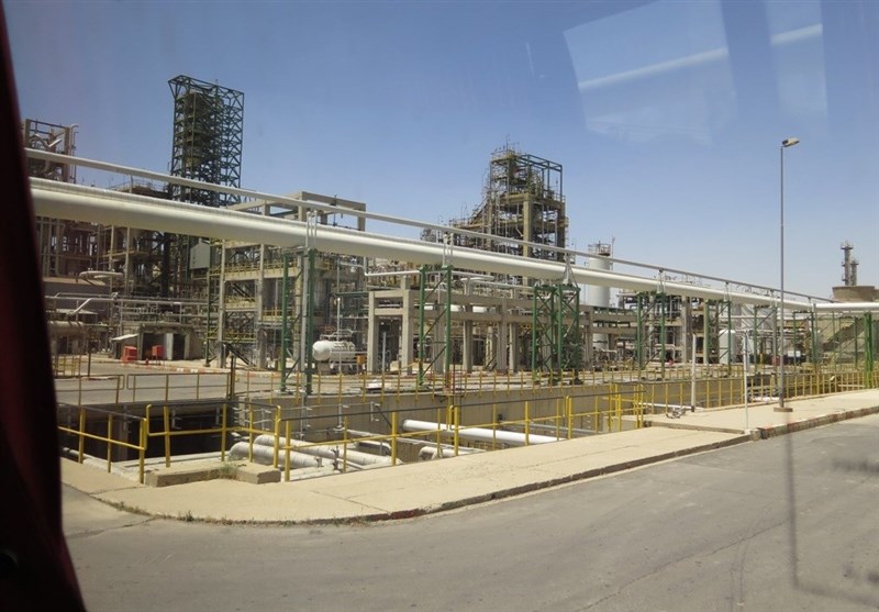 تور رسانه ای خبرگزاری تسنیم استان مرکزی در بازدید از پتروشیمی شازند