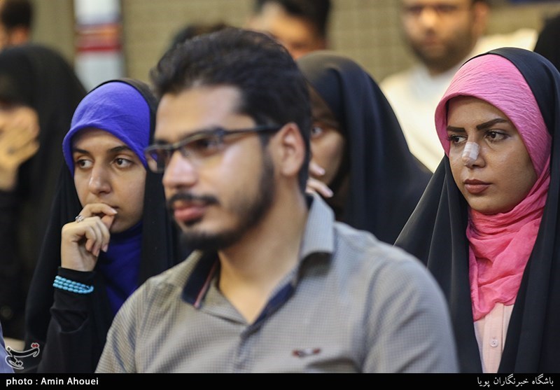 هشتمین محفل شعر قرار