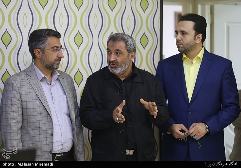 تقدیر از عوامل برنامه قرآنی اسراء