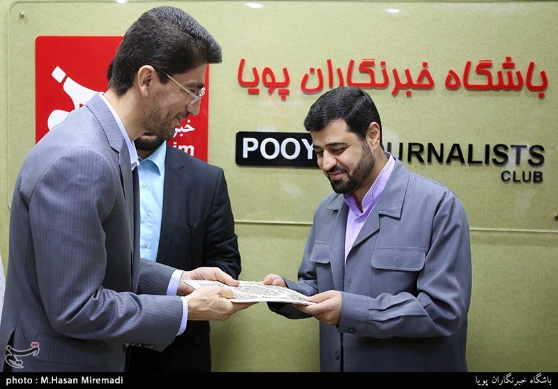 تقدیر از عوامل برنامه قرآنی اسراء