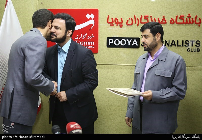 تقدیر از عوامل برنامه قرآنی اسراء