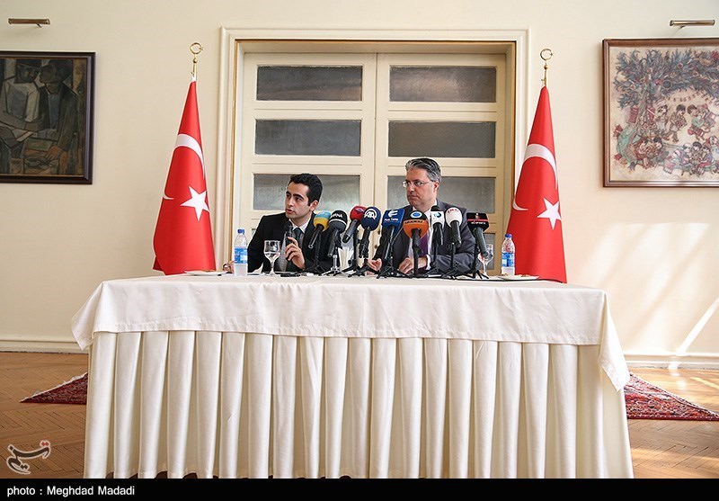 نشست خبری "رضا هاکان تکین" سفیر ترکیه