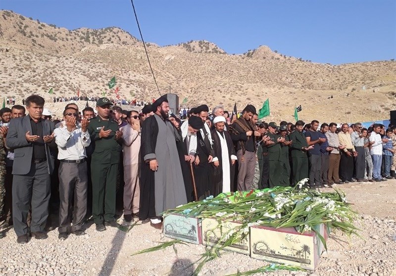  	تشییع 3 شهید گمنام در ابوالعباس باغملک 