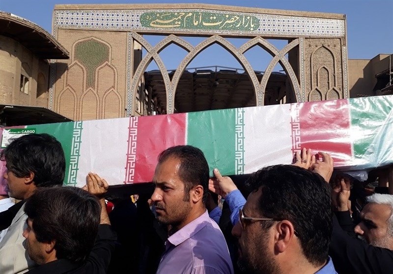 تشییع غواص شهید در اهواز