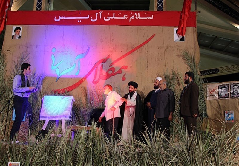 رونمایی از اسناد هویتی شهدای دانش آموز در یزد