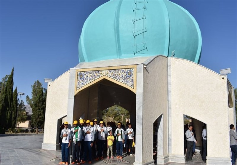 اعزام کاروان دوچرخه‌سواری فدائیان ولایت بهاباد به مشهد مقدس 