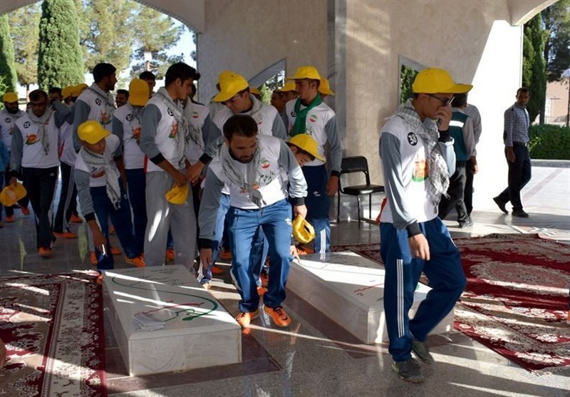 اعزام کاروان دوچرخه‌سواری فدائیان ولایت بهاباد به مشهد مقدس 