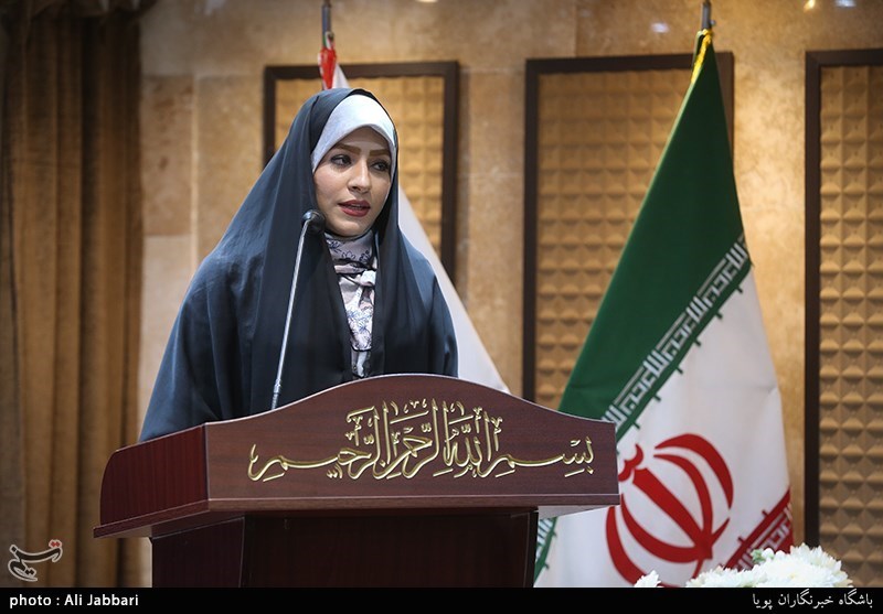 عصر شعر ریحانه