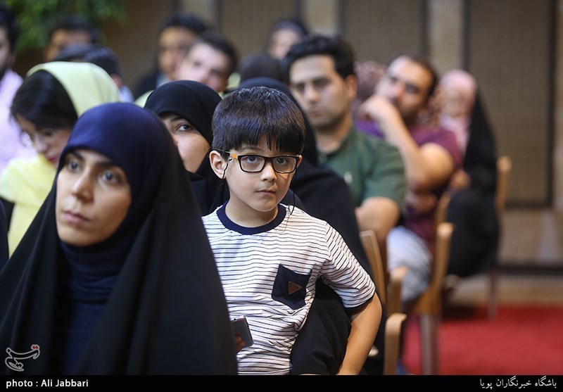 عصر شعر ریحانه